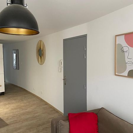 F2 Centre Historique Saint Colomban Apartment Luxeuil-les-Bains Exterior foto