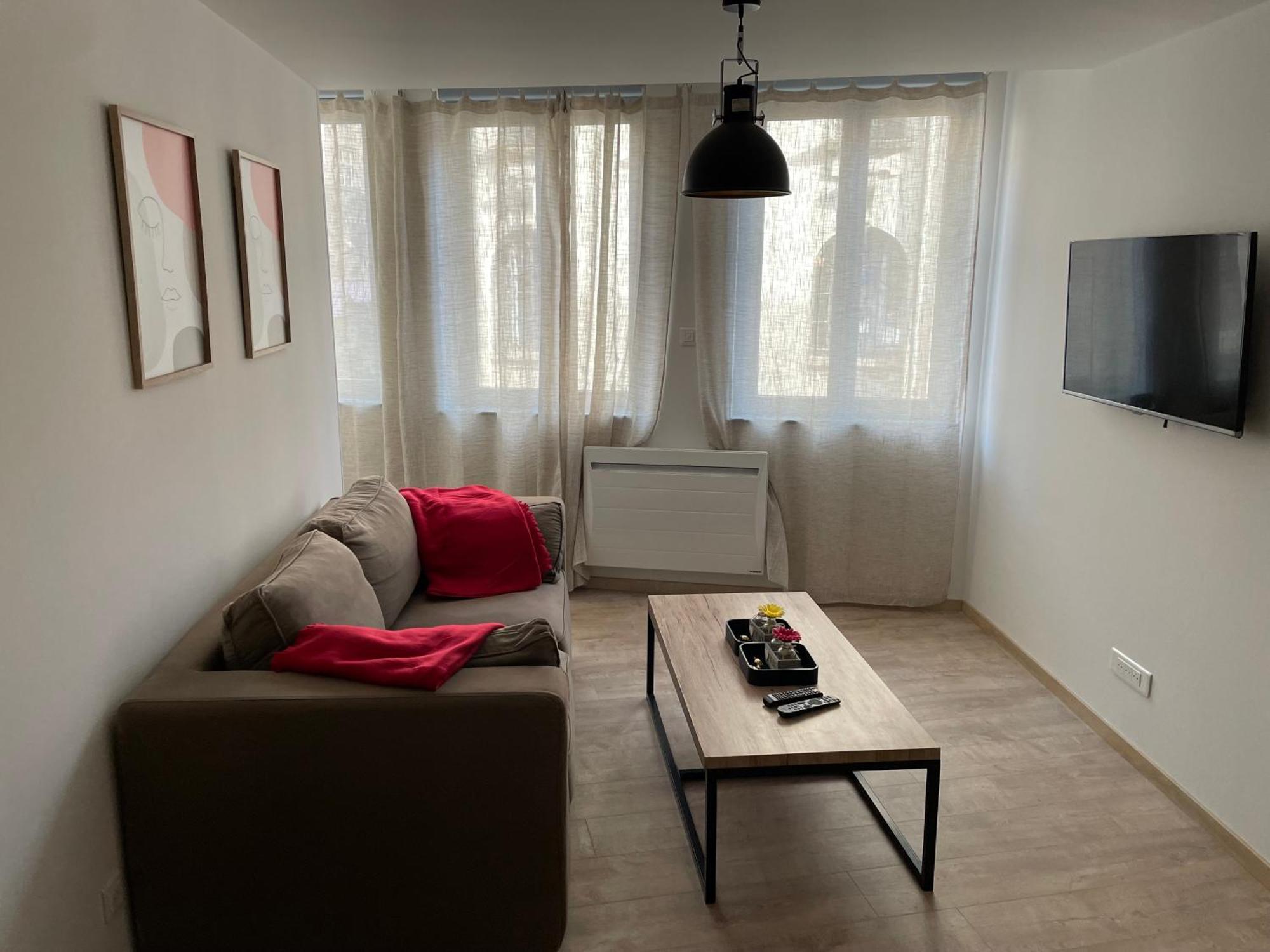 F2 Centre Historique Saint Colomban Apartment Luxeuil-les-Bains Exterior foto